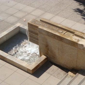 Gobi Tan Granite Water Feature - Split-Face Finish