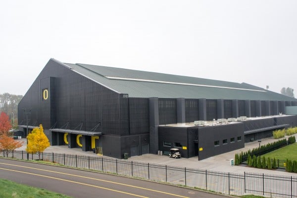 Moshofsky Center - TruGrain Resysta - HDG Building Materials