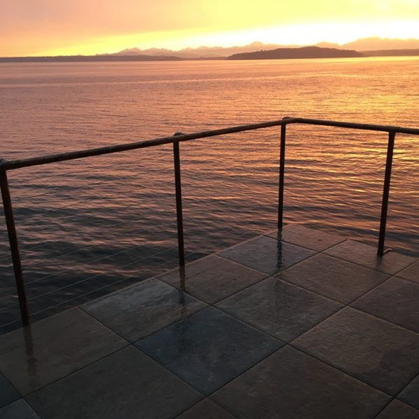 Porcelain Paver Rooftop Deck with Buzon Pedestals - HDG Building Materials