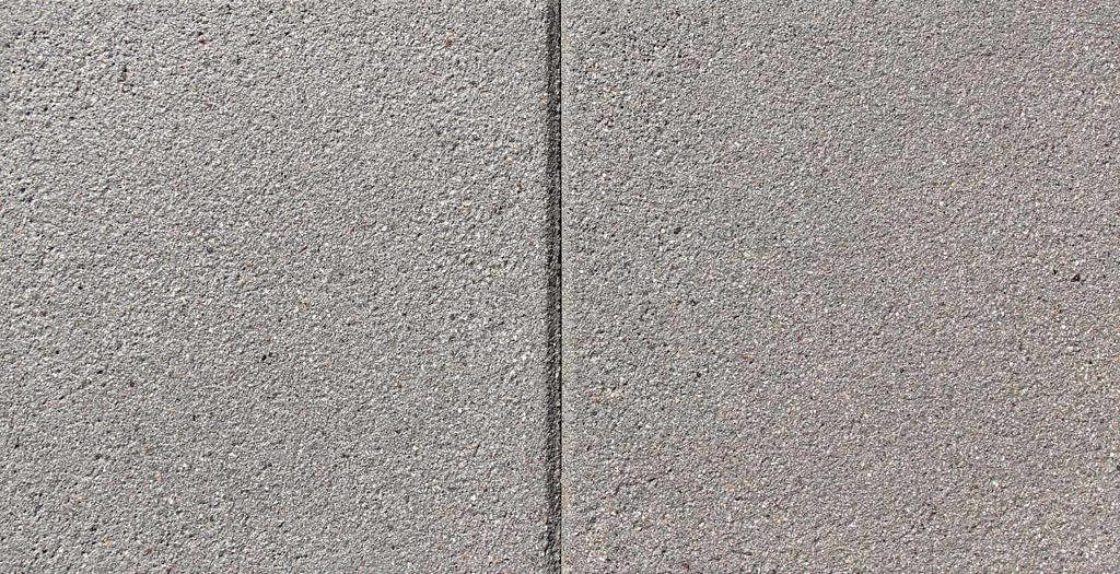4 x 20 Quarry Gray Kendall Splitface Freestanding Wall Block
