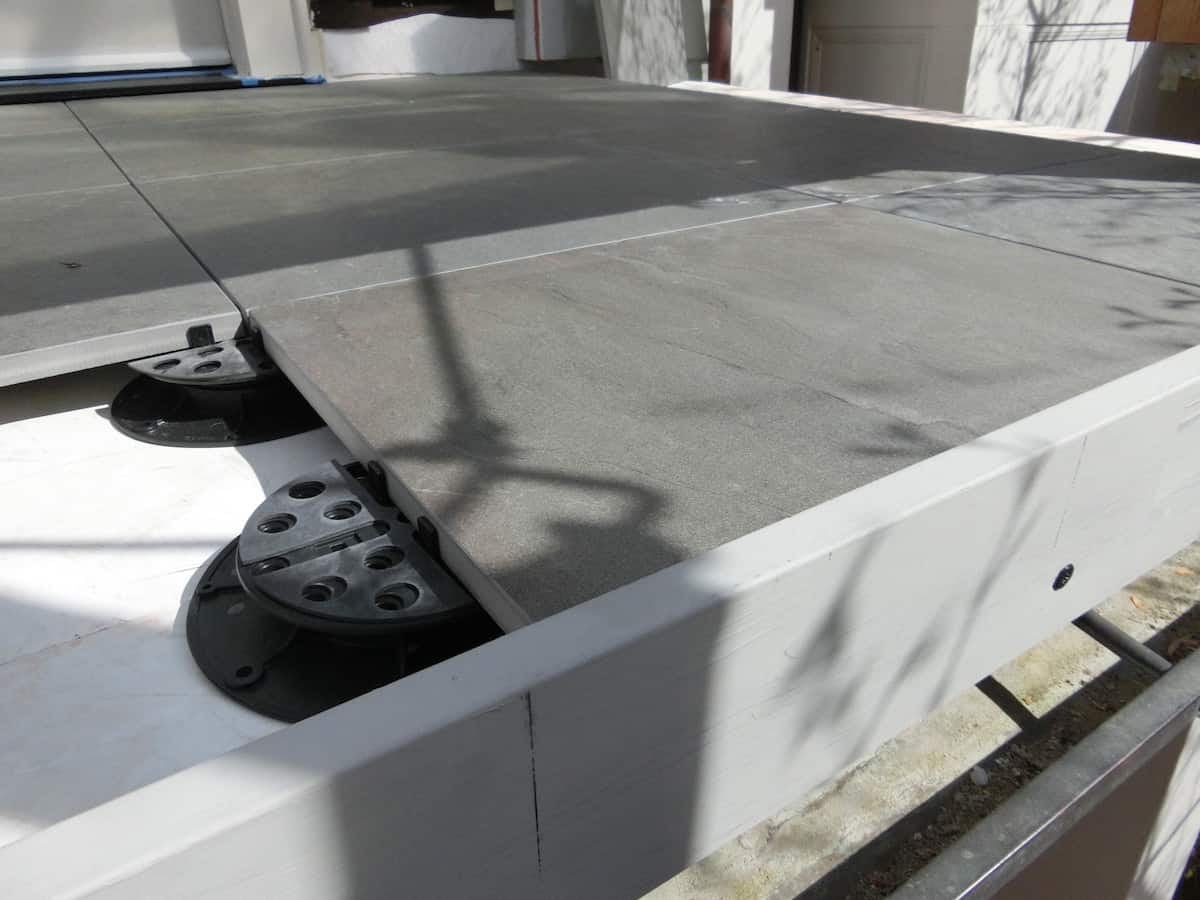 Border to Contain Porcelain Pavers on Balcony - HDG Building Materials